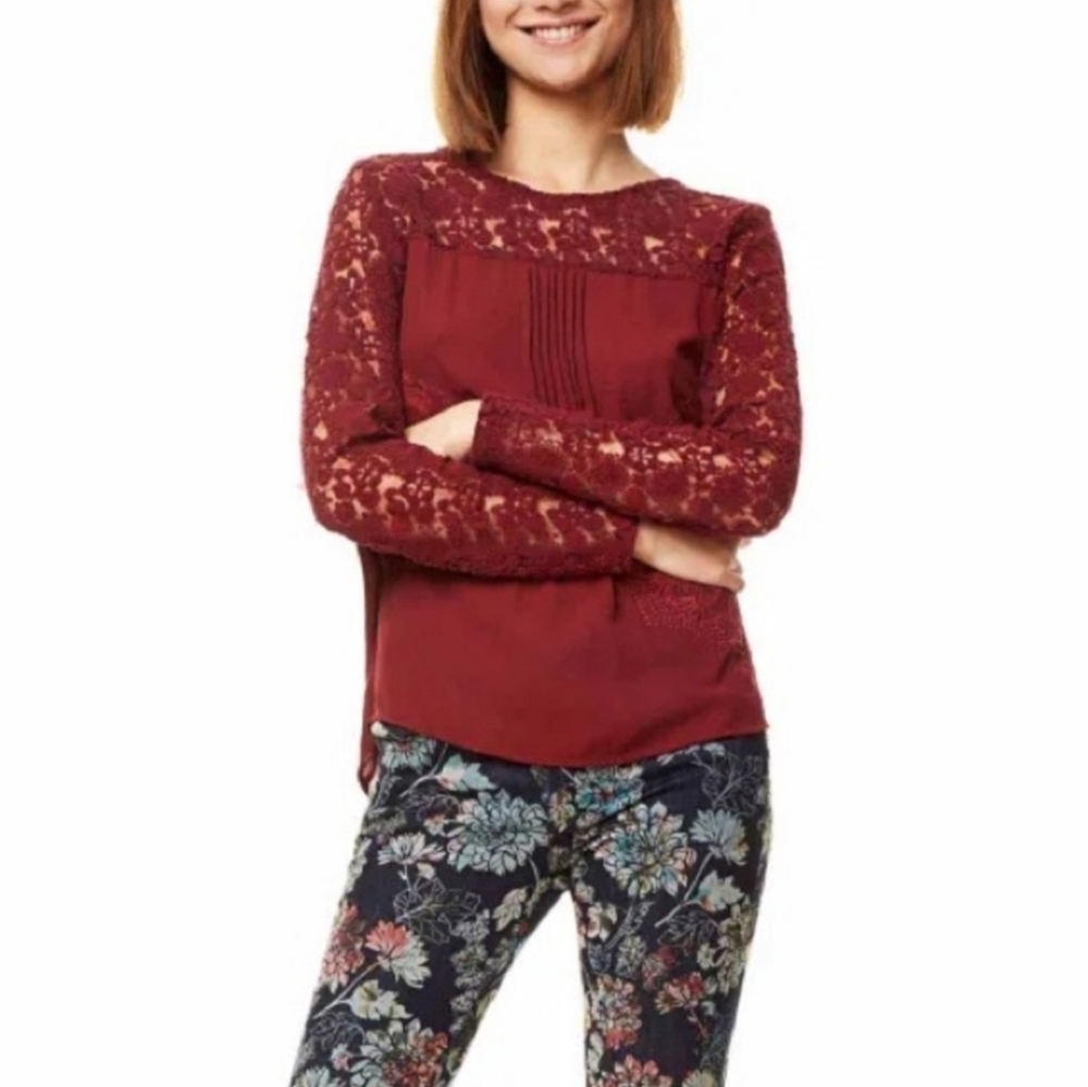 Gorgeous Red Desigual Letonia Lace and Sheer Detailed Top Size XS